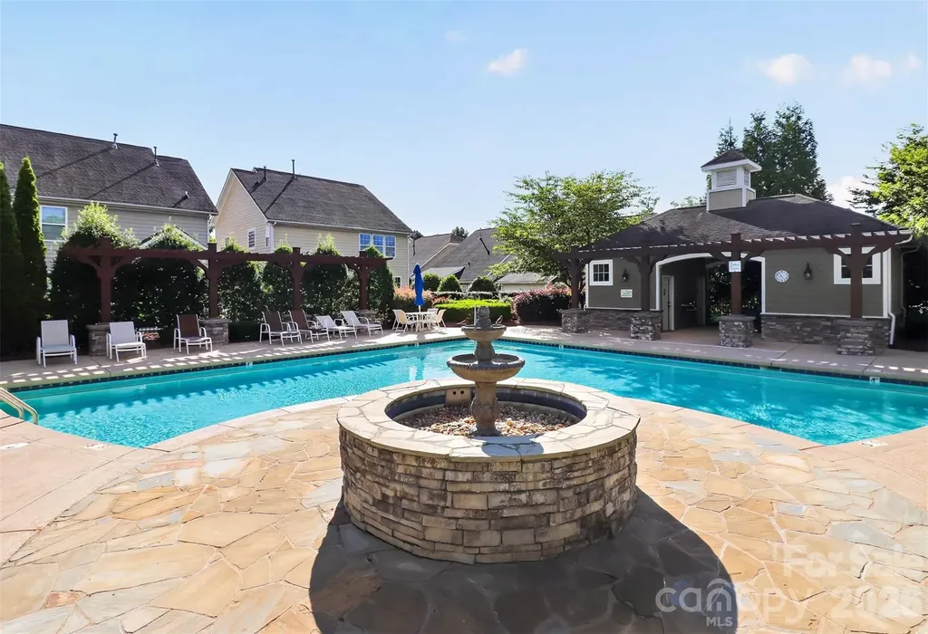 4540 Blackmuir Wood Circle Charlotte NC 28270