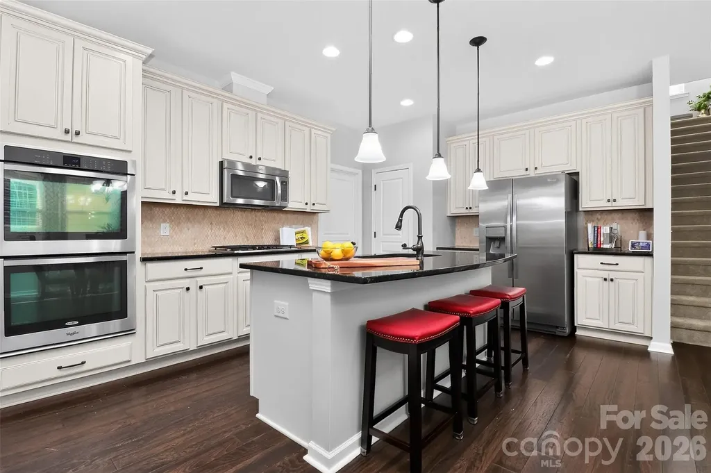 4540 Blackmuir Wood Circle Charlotte NC 28270