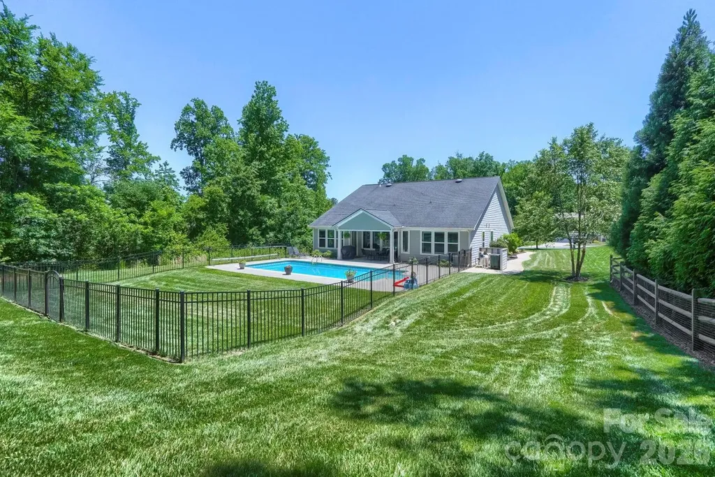 5925 Gatekeeper Lane Mint Hill NC 28227