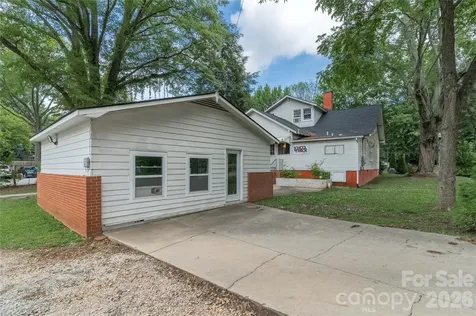 21112 Catawba Avenue Cornelius NC 28031