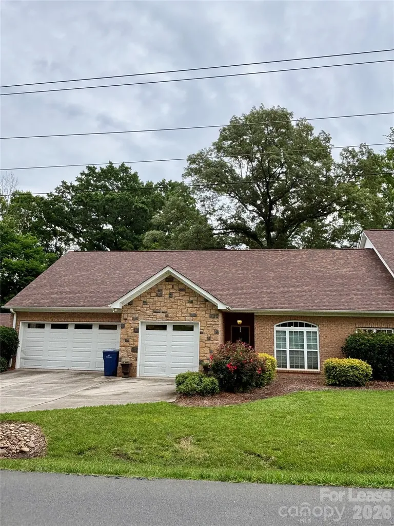 322 Patricia Avenue Harrisburg NC 28075