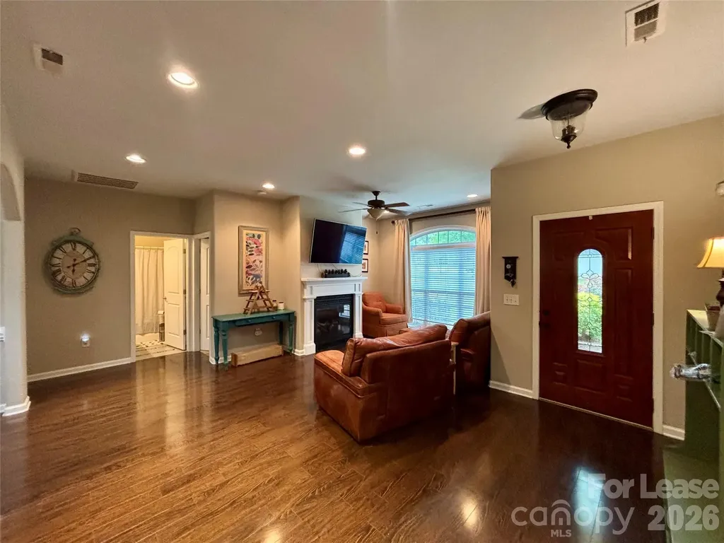 322 Patricia Avenue Harrisburg NC 28075