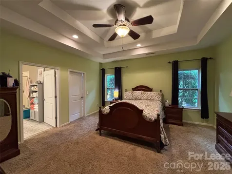 322 Patricia Avenue Harrisburg NC 28075
