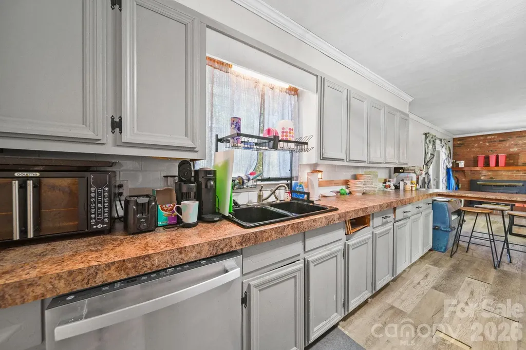 809 Elaine Drive Albemarle NC 28001