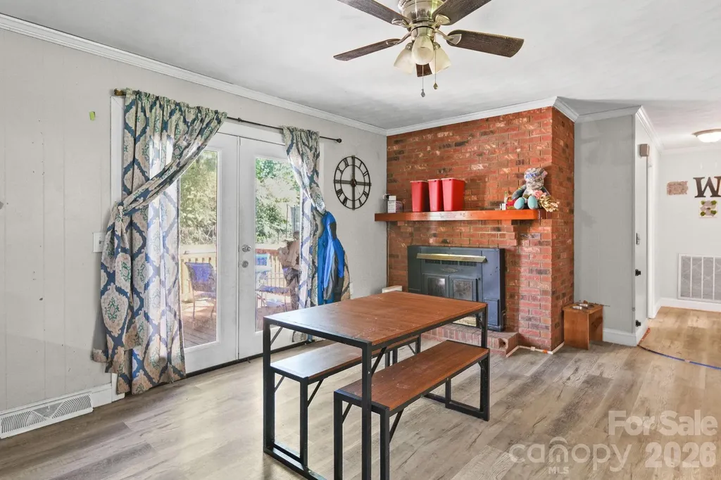 809 Elaine Drive Albemarle NC 28001