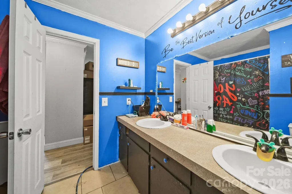 809 Elaine Drive Albemarle NC 28001