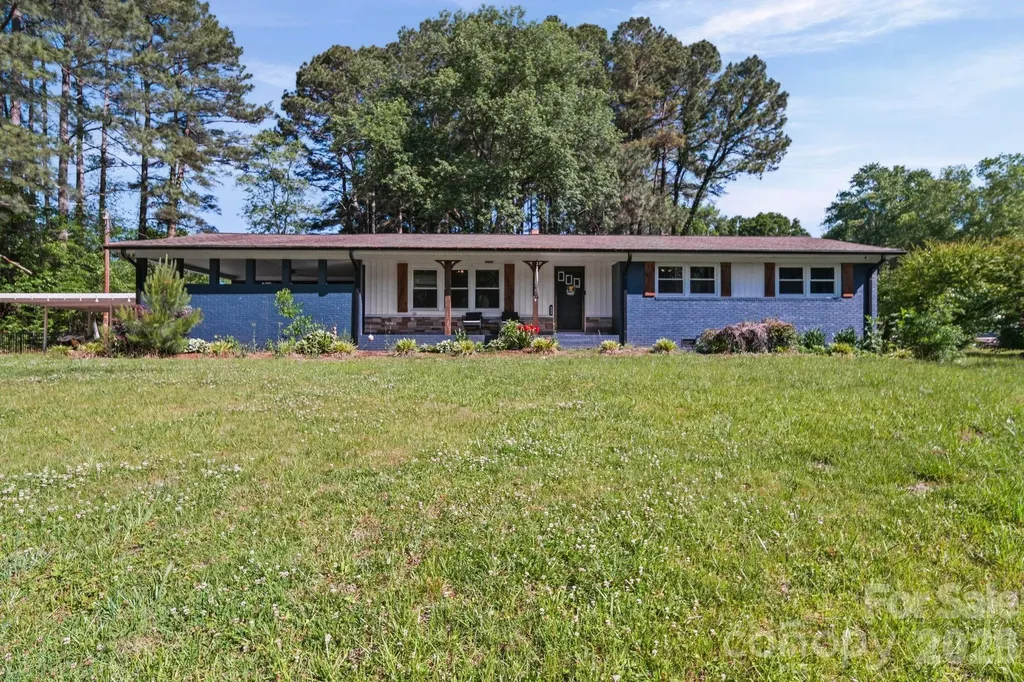 809 Elaine Drive Albemarle NC 28001