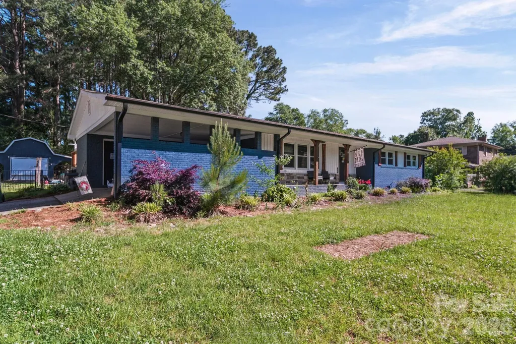 809 Elaine Drive Albemarle NC 28001