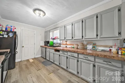 809 Elaine Drive Albemarle NC 28001