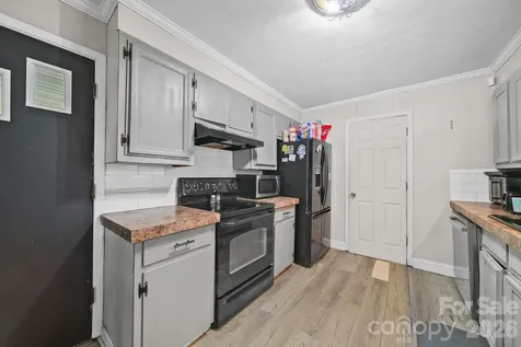 809 Elaine Drive Albemarle NC 28001