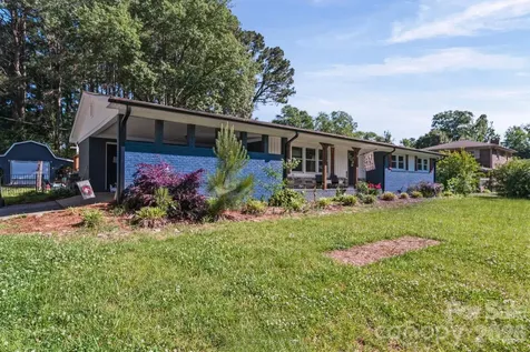 809 Elaine Drive Albemarle NC 28001