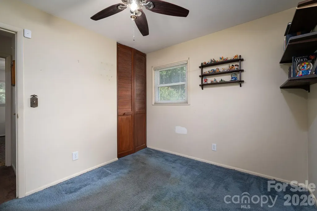 712 Crestwood Avenue Gastonia NC 28054