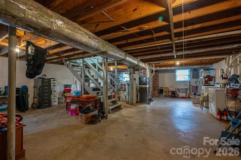 712 Crestwood Avenue Gastonia NC 28054