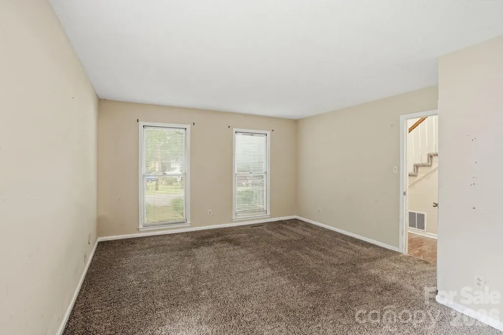 4459 Fair Springs Road Charlotte NC 28227