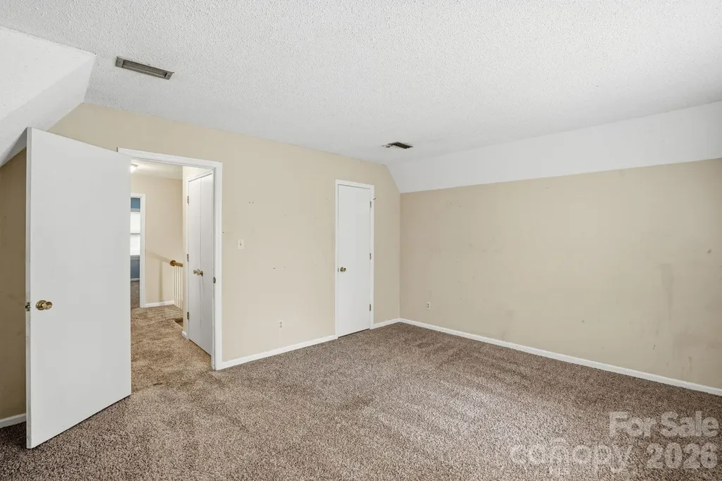 4459 Fair Springs Road Charlotte NC 28227