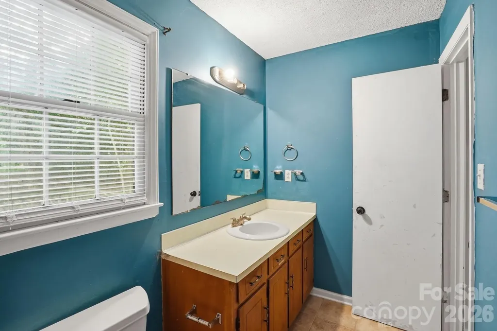 4459 Fair Springs Road Charlotte NC 28227