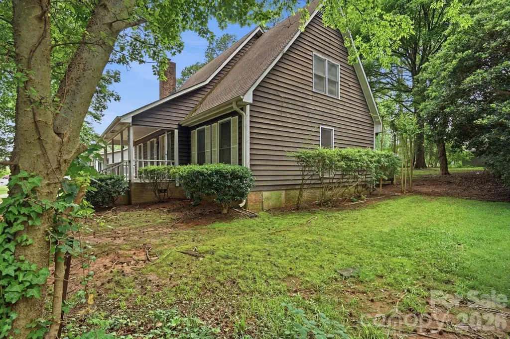 4459 Fair Springs Road Charlotte NC 28227