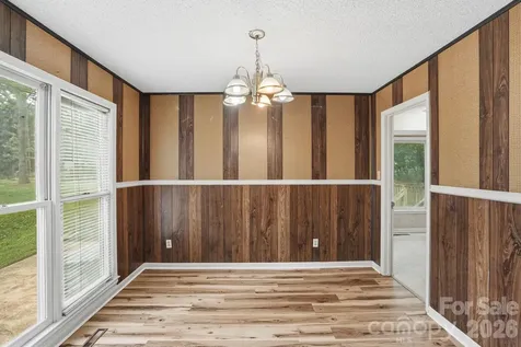 4459 Fair Springs Road Charlotte NC 28227
