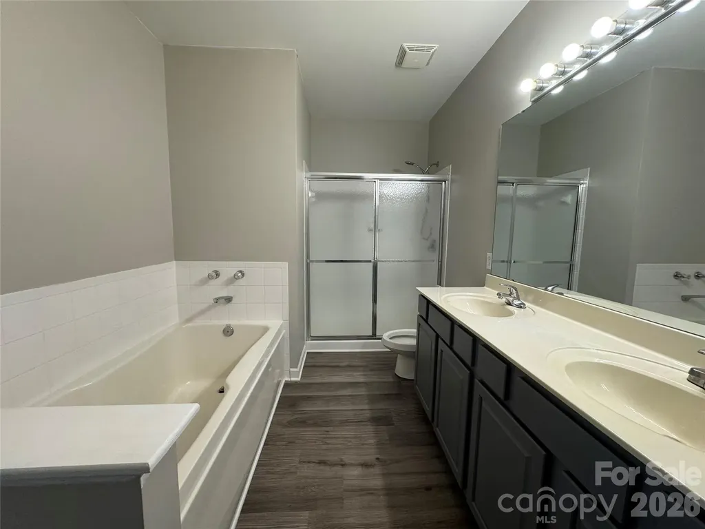 10676 Hill Point Court Charlotte NC 28262
