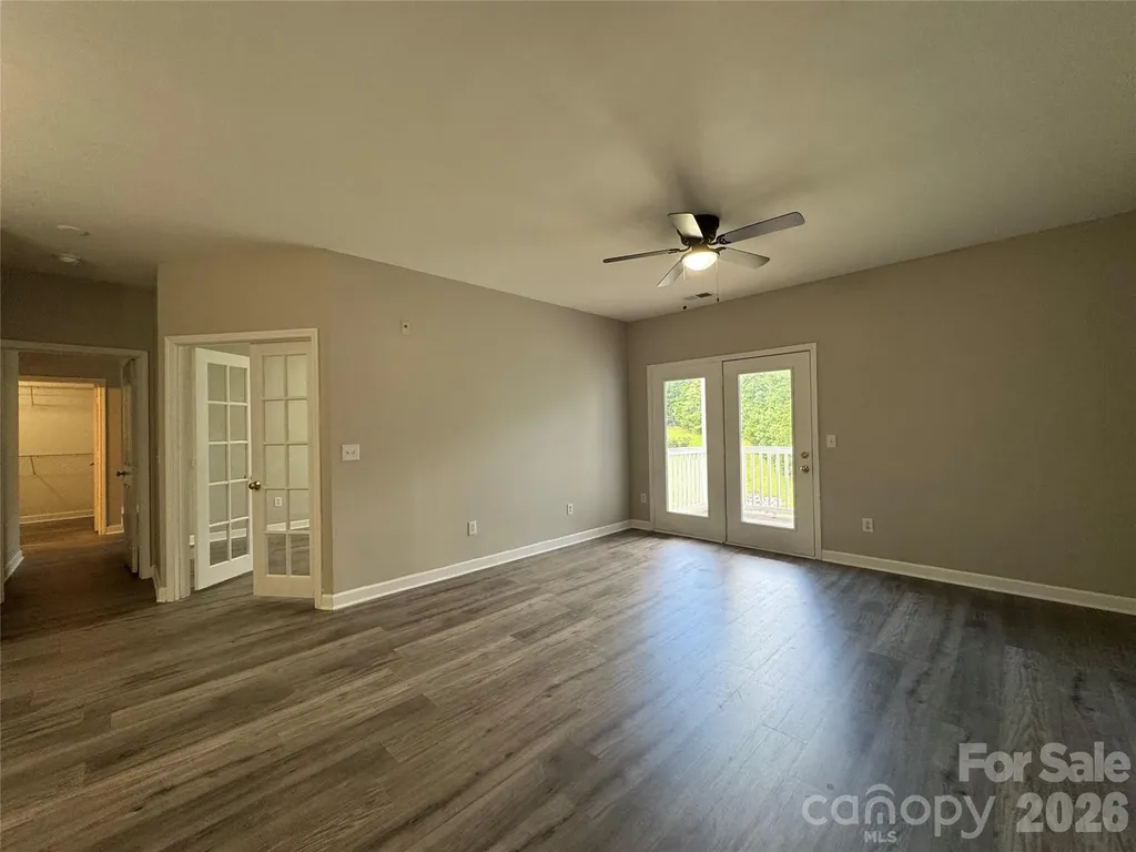 10676 Hill Point Court Charlotte NC 28262