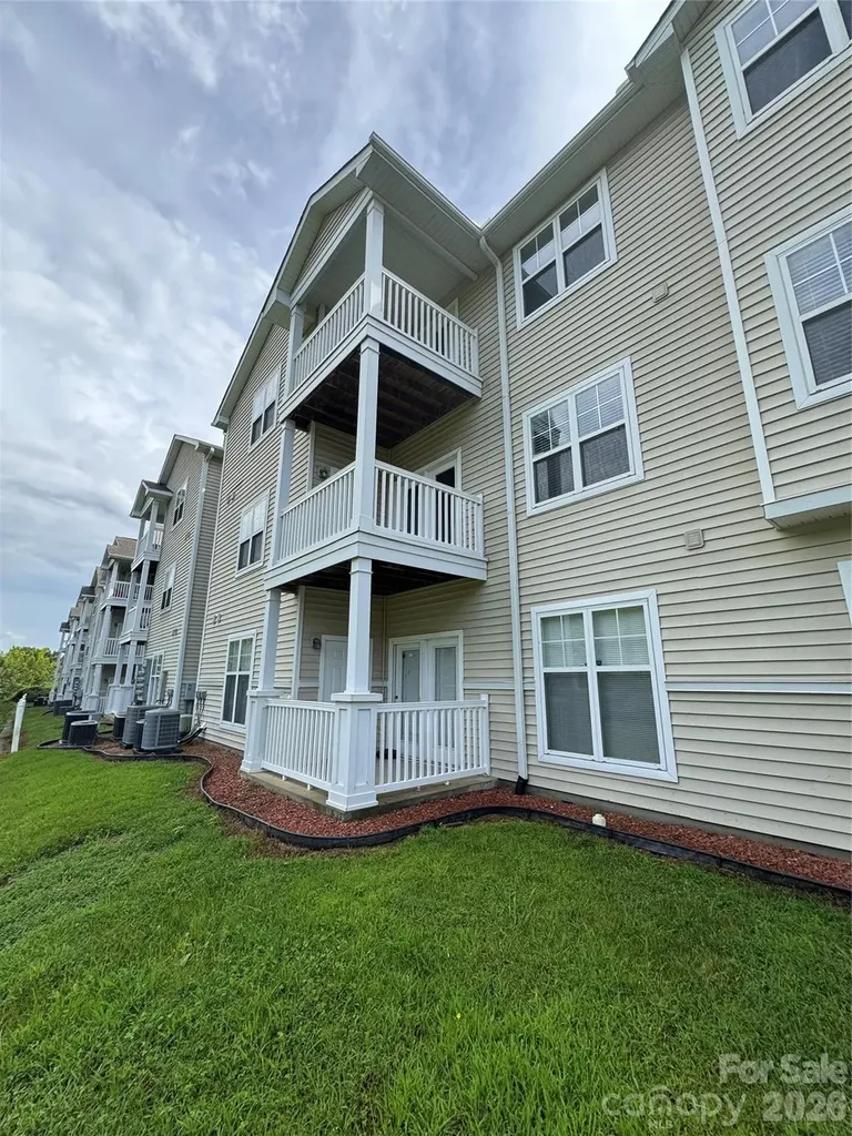 10676 Hill Point Court Charlotte NC 28262