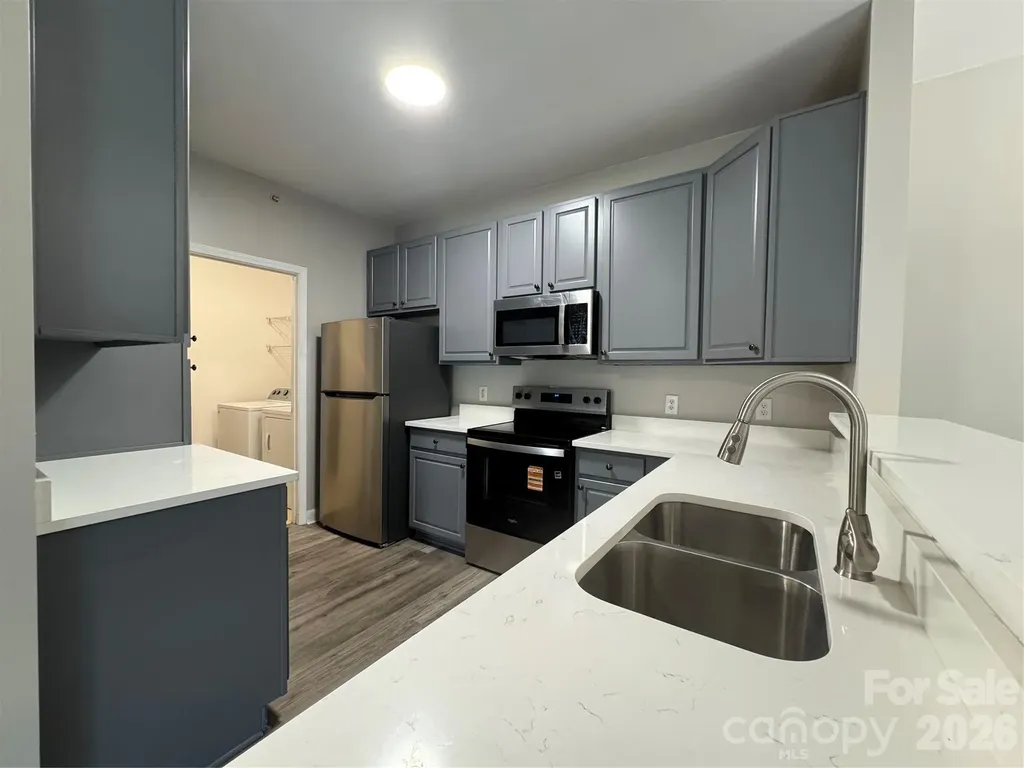 10676 Hill Point Court Charlotte NC 28262