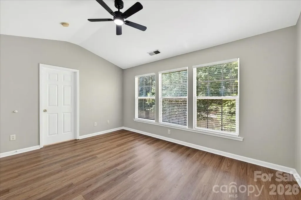 2435 Normancrest Court Charlotte NC 28270