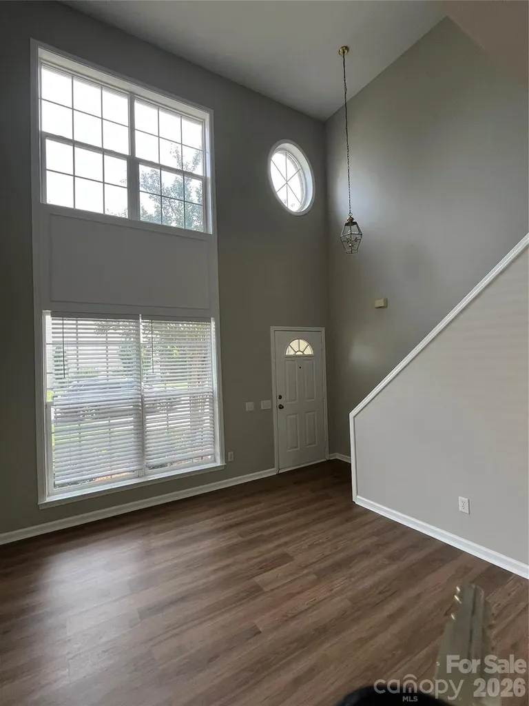 2435 Normancrest Court Charlotte NC 28270