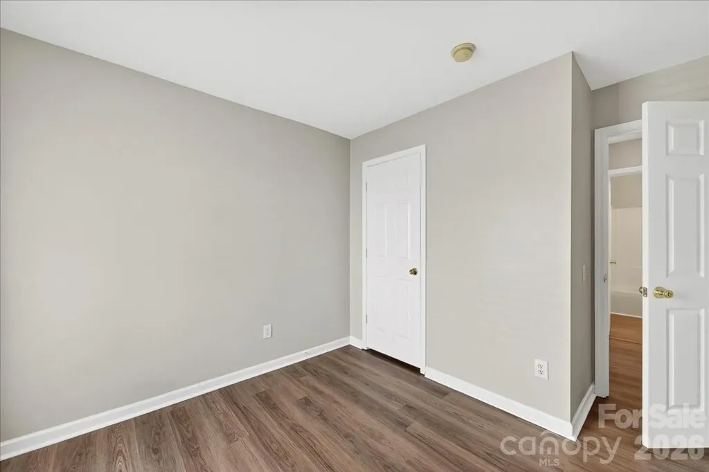 2435 Normancrest Court Charlotte NC 28270