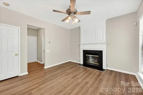 2435 Normancrest Court Charlotte NC 28270