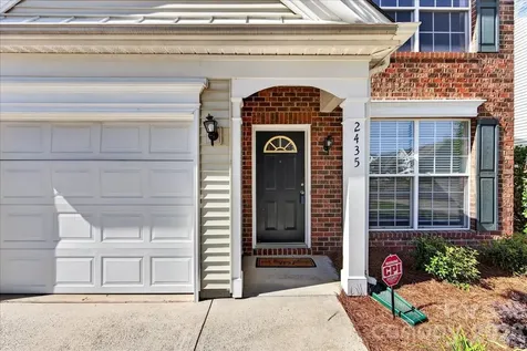 2435 Normancrest Court Charlotte NC 28270
