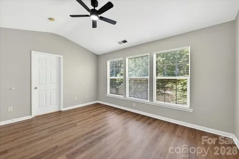 2435 Normancrest Court Charlotte NC 28270
