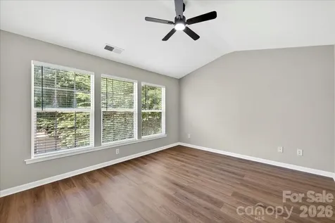 2435 Normancrest Court Charlotte NC 28270