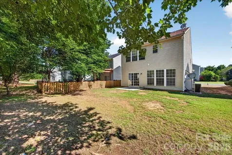 2435 Normancrest Court Charlotte NC 28270