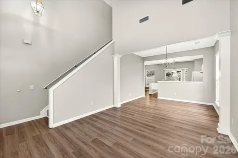 2435 Normancrest Court Charlotte NC 28270