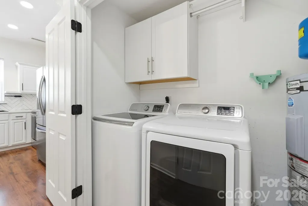 1817 Ethel Guest Lane Charlotte NC 28206