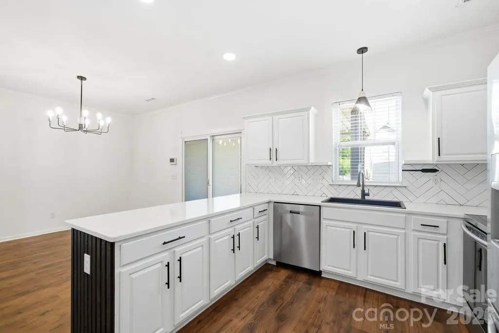 1817 Ethel Guest Lane Charlotte NC 28206