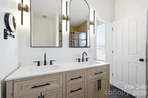1817 Ethel Guest Lane Charlotte NC 28206
