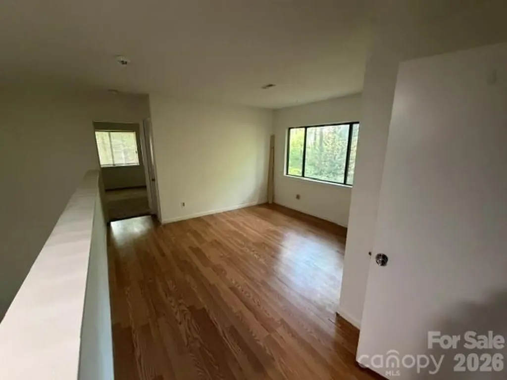 8401 Barncliff Road Charlotte NC 28227