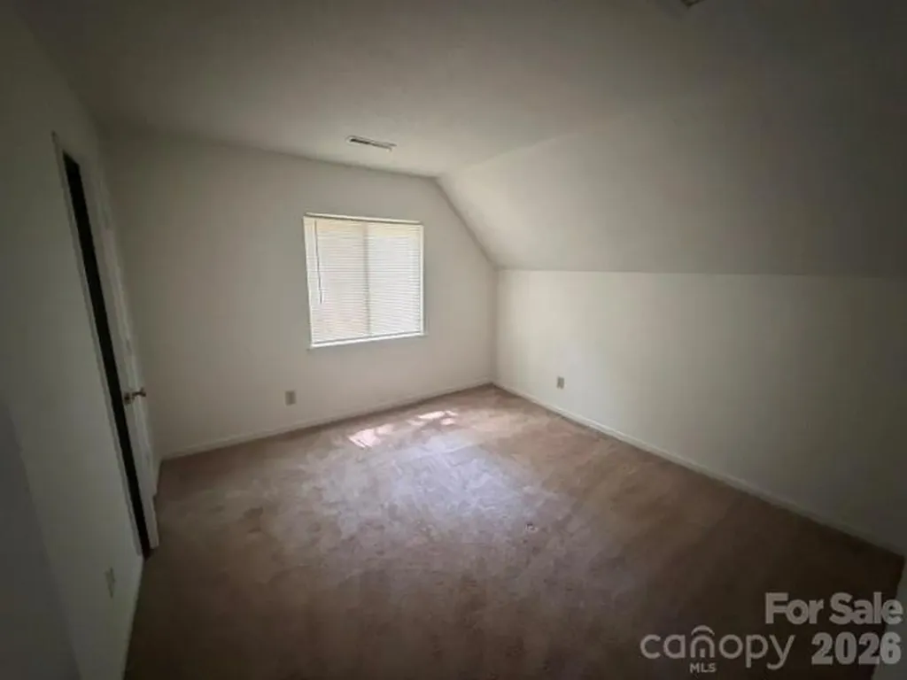 8401 Barncliff Road Charlotte NC 28227