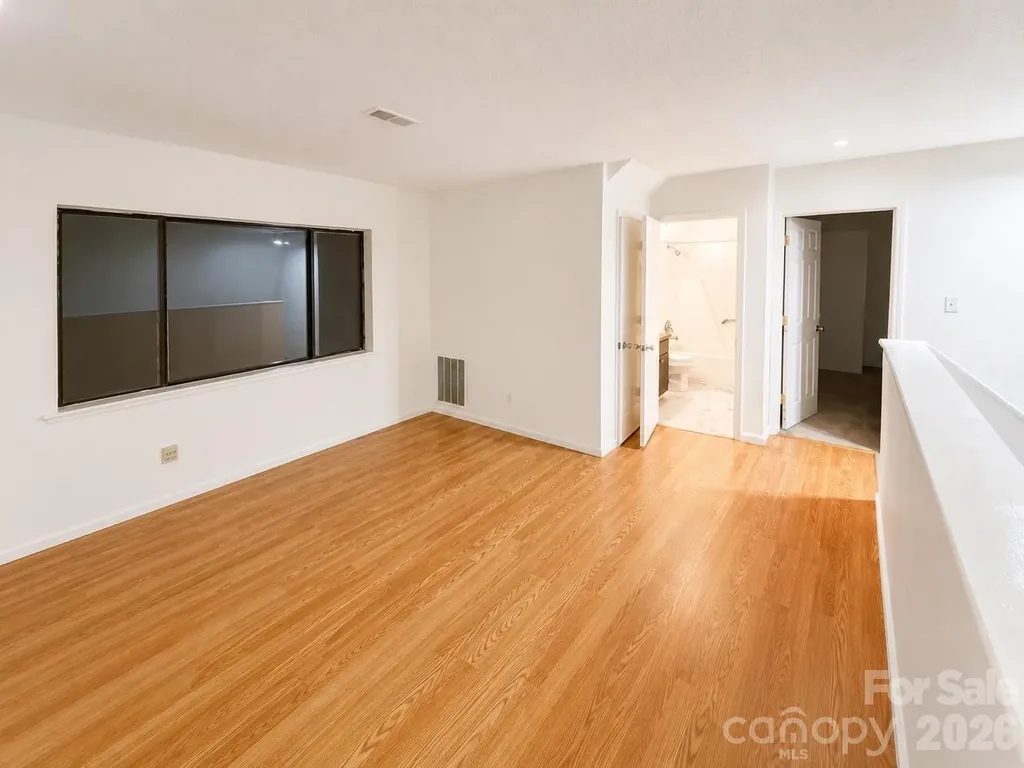 8401 Barncliff Road Charlotte NC 28227