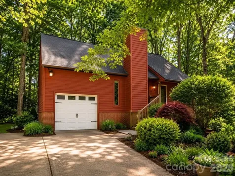 8401 Barncliff Road Charlotte NC 28227