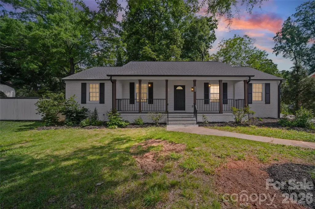 Charlotte NC, 1421 Tyvola Road