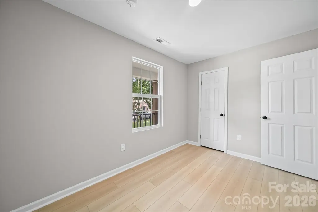 1421 Tyvola Road Charlotte NC 28210
