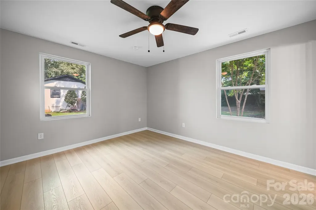 1421 Tyvola Road Charlotte NC 28210