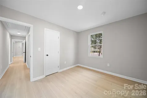 1421 Tyvola Road Charlotte NC 28210