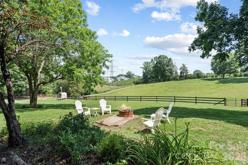 256 Johnson Dairy Road Mooresville NC 28115