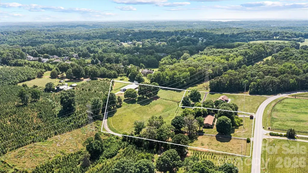 256 Johnson Dairy Road Mooresville NC 28115