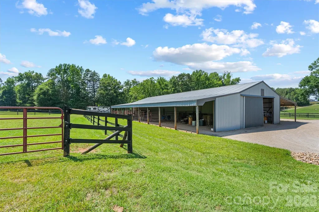 256 Johnson Dairy Road Mooresville NC 28115