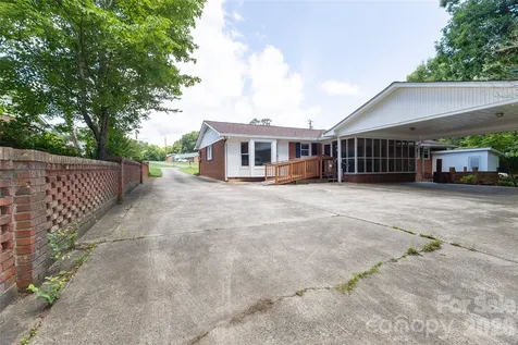 118 Amity Circle Belmont NC 28012